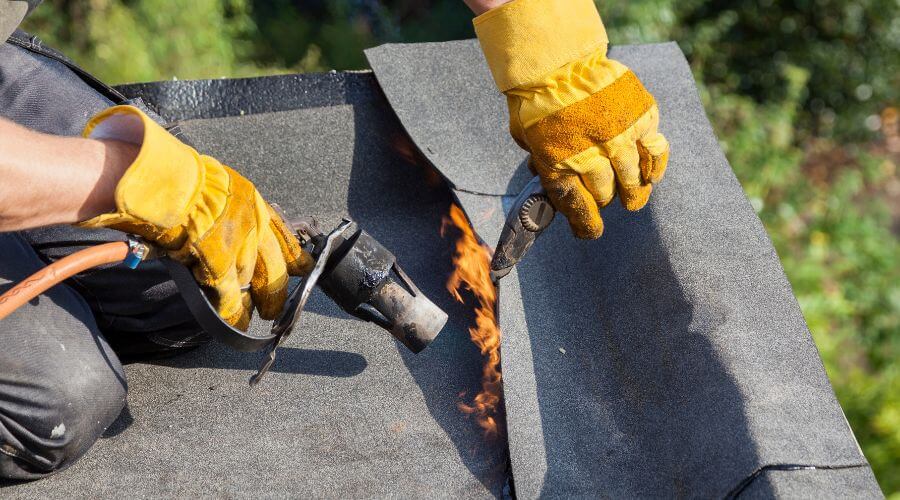 Professional flood damage restoration services in Elk Point, SD